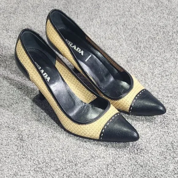 SOLD Prada Black Leather Raffia Cap Toe Pump Heels Sz 39 - Picture 4 of 15